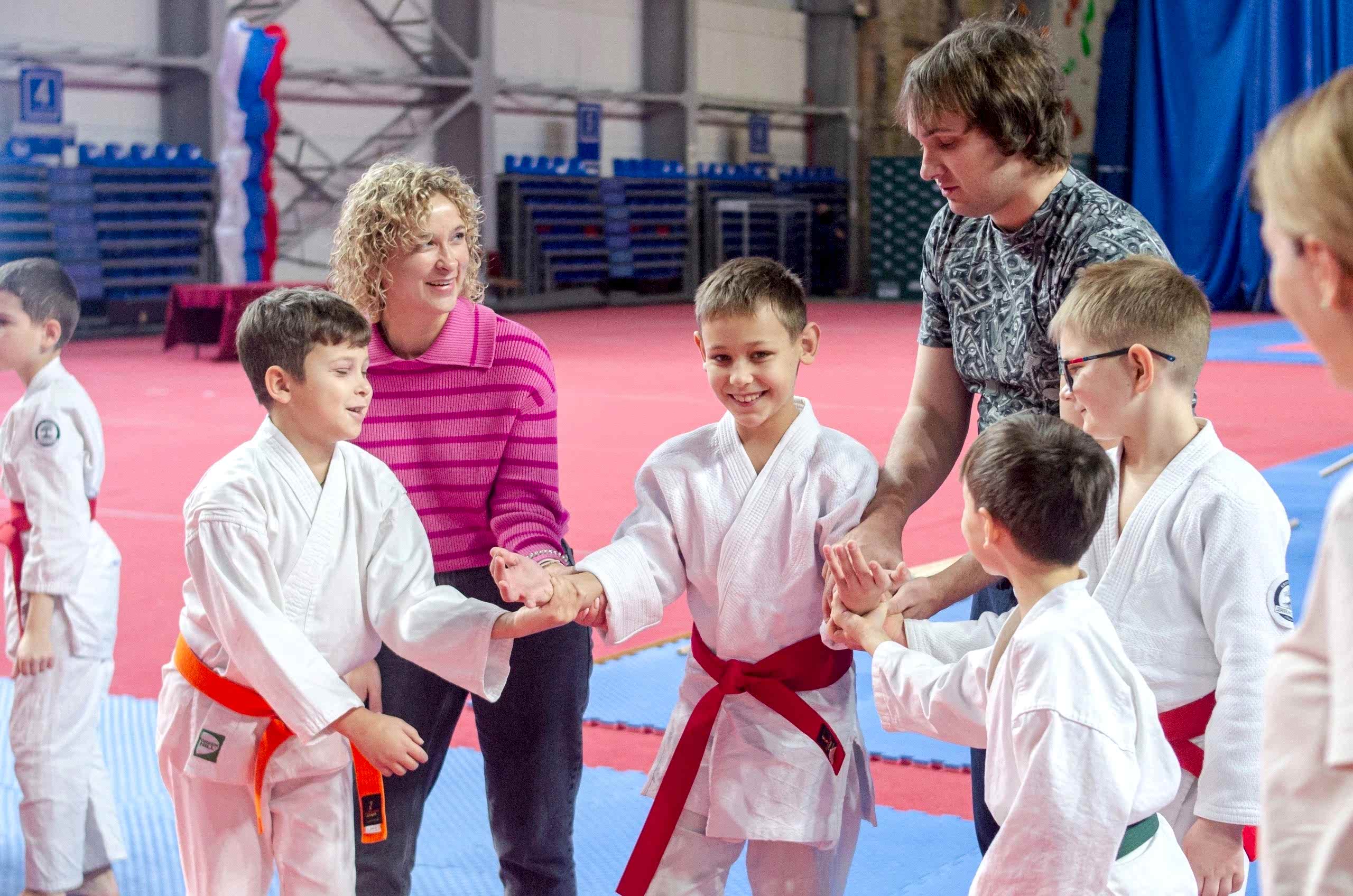 Спорт - детям Спорт - детям